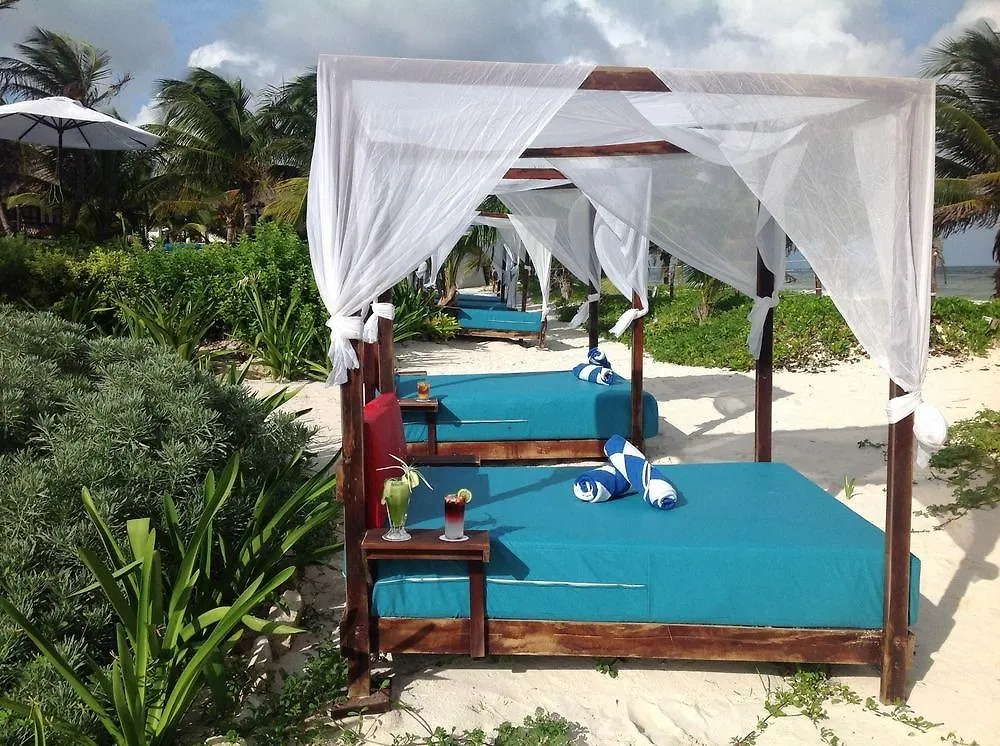 Hotel Cabana Los Lirios Tulum