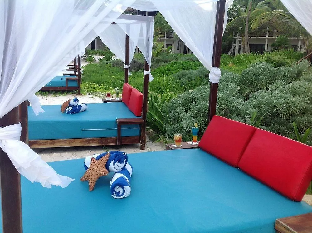 Hotel Cabana Los Lirios Tulum Mexico