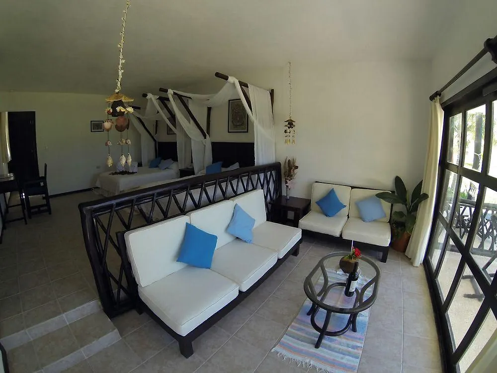 ***  Hotel Cabana Los Lirios Tulum Mexico