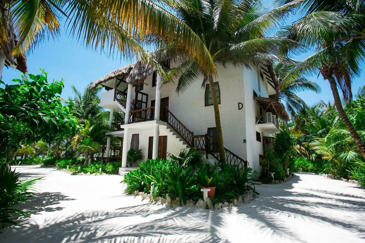 Hotel Cabana Los Lirios Tulum