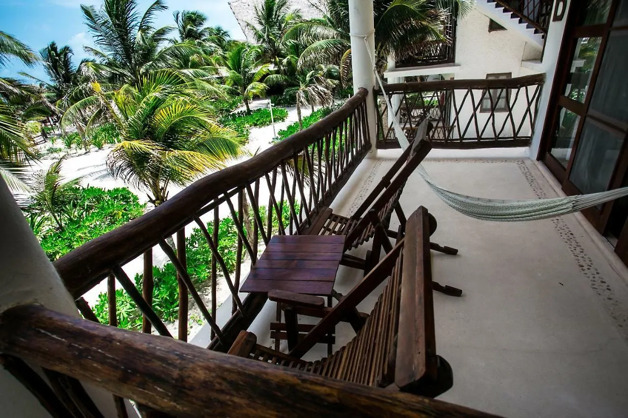 Hotel Cabana Los Lirios Tulum
