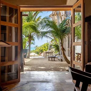 Hotel La Del Sol Boutique
