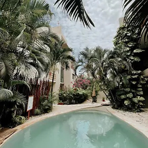 Hotel Luna Llena