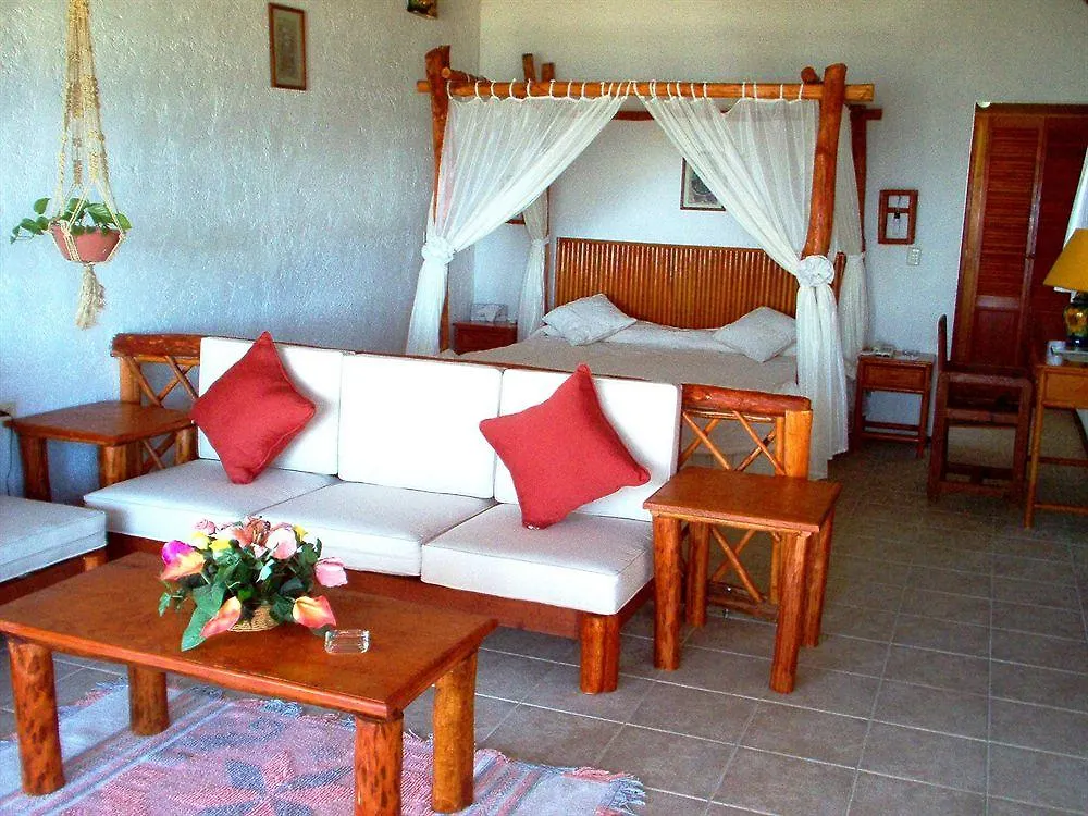 Hotel Cabana Los Lirios Tulum